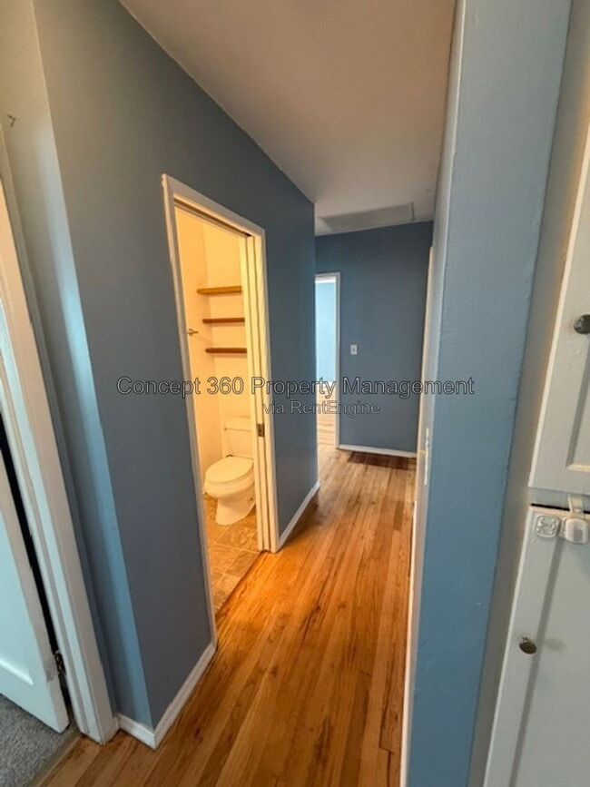 Building Photo - 5029 Fidler Ave