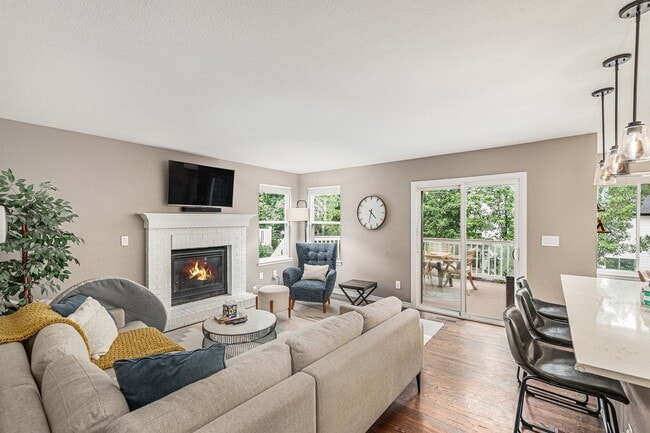 Building Photo - Beautiful West Arvada Home Available Septe...
