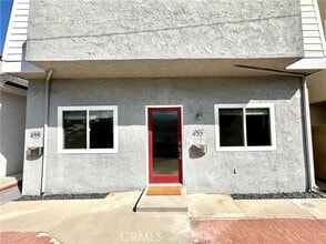 Building Photo - 453 29th St