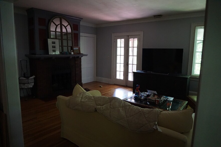 Living Room - 1212 Virginia Ave. NE