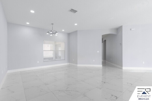 Building Photo - 45 Bruning Ln