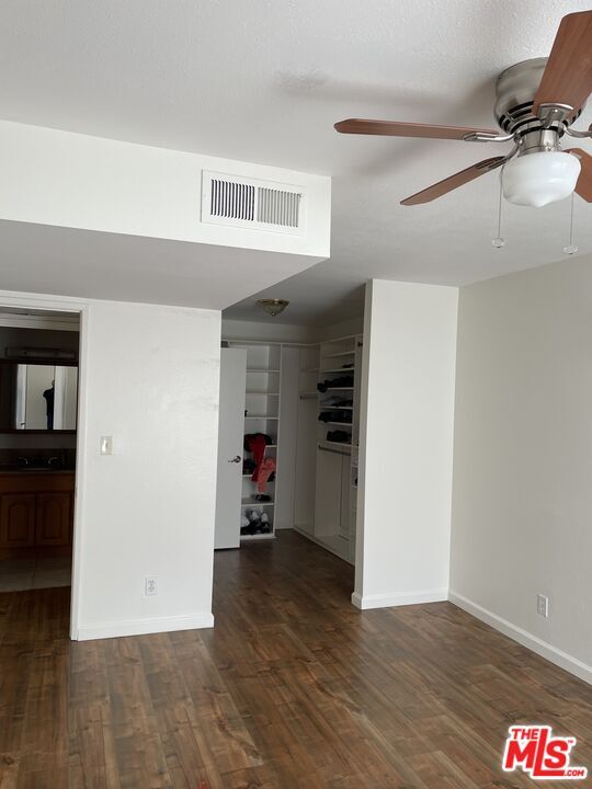 Building Photo - 9206 Summertime Ln