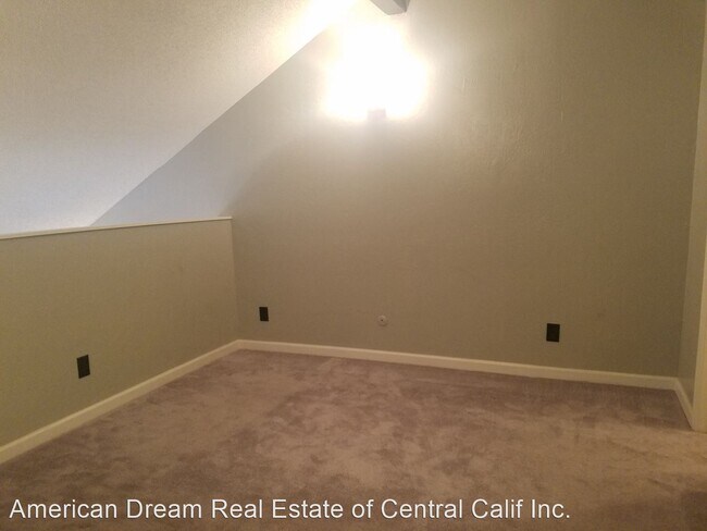 Building Photo - 1 br, 1 bath House - 918 W Cameron St