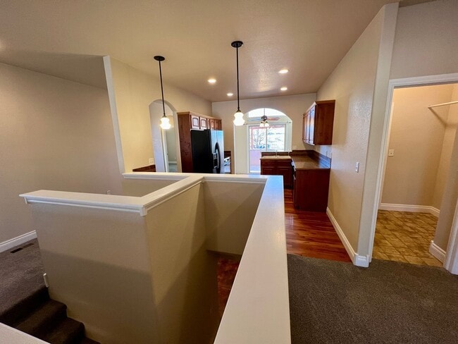 Building Photo - 5807 Zinfandel St