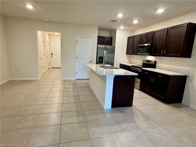 Building Photo - 15315 Wildflower Cir