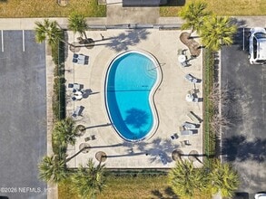 Building Photo - 695 A1A N