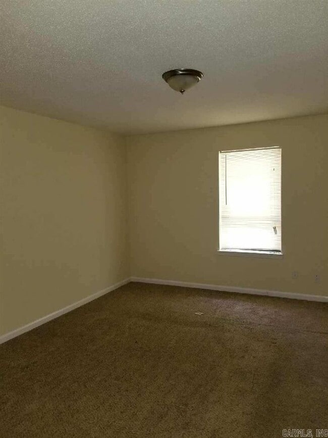 Building Photo - 8911 Kennesaw Mountain Dr