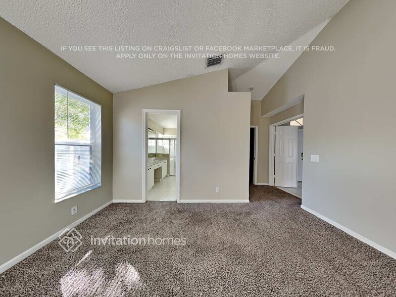 Building Photo - 9212 Renoir Ct