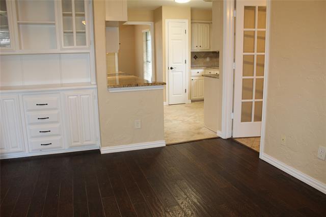Building Photo - 4037 Leon Dr