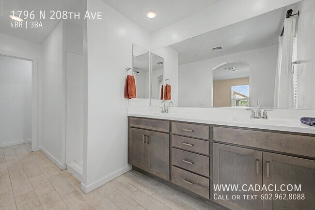 Building Photo - 1796 N 208th Ave