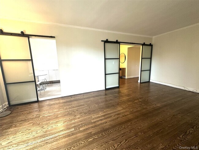 Building Photo - 98-76 Queens Blvd