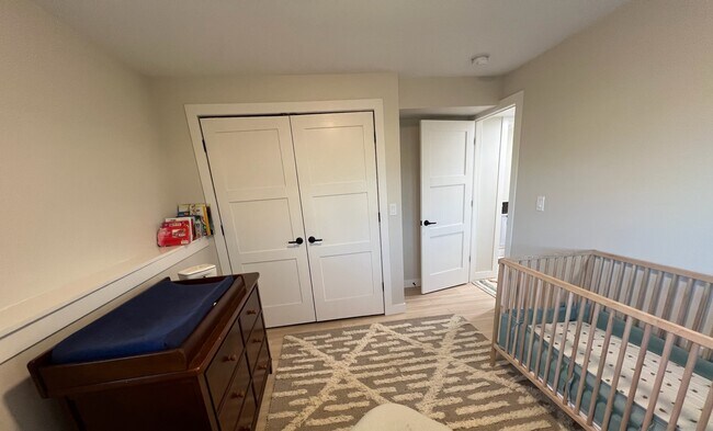 Building Photo - 206 Cypress Cir