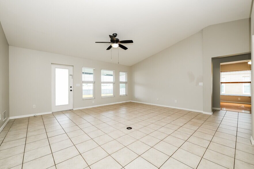 Building Photo - 4213 Berkeley Dr