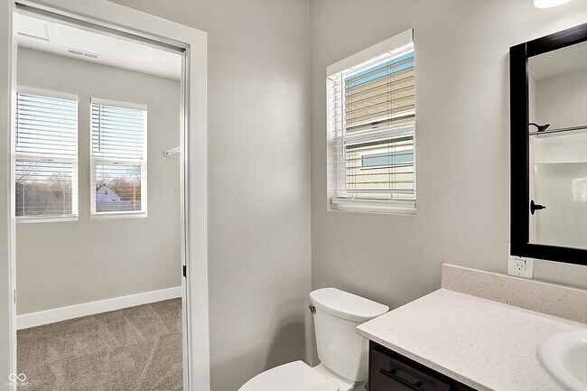 Building Photo - 1624 Prospect St