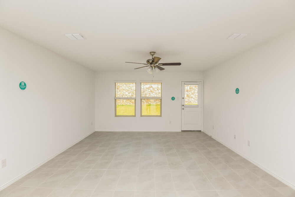 Building Photo - 8629 Mount Evans Ct