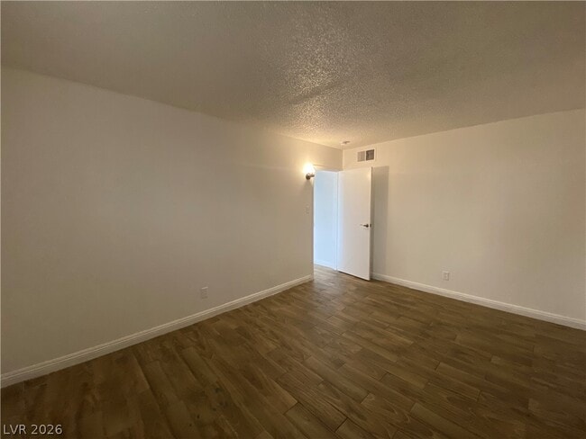 Building Photo - 1300 N 22nd St