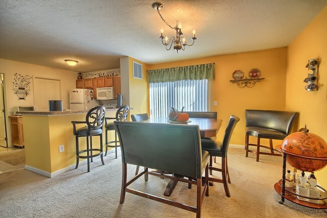 Building Photo - 7494 Sancus Blvd