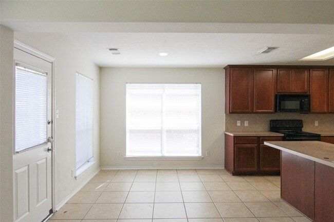 Building Photo - 21802 Dimmett Way