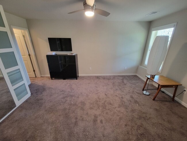 Building Photo - 416 Jones Peak Dr