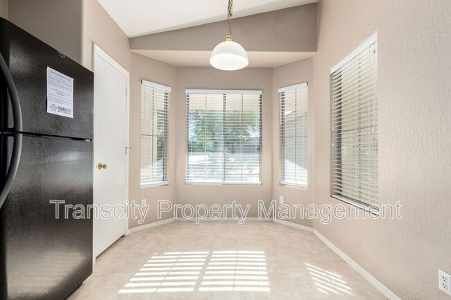 Building Photo - 30169 N Coral Bean Dr