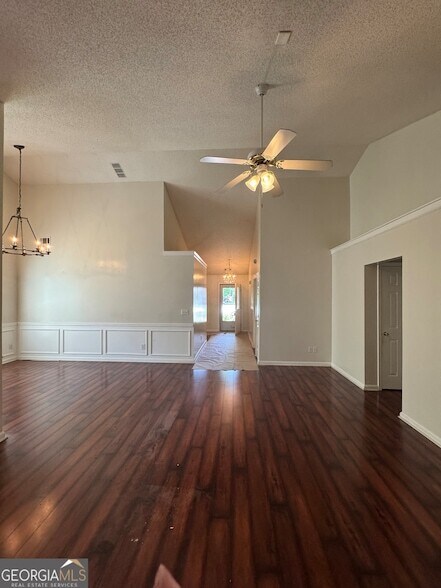 Building Photo - 1840 Arborwood Dr