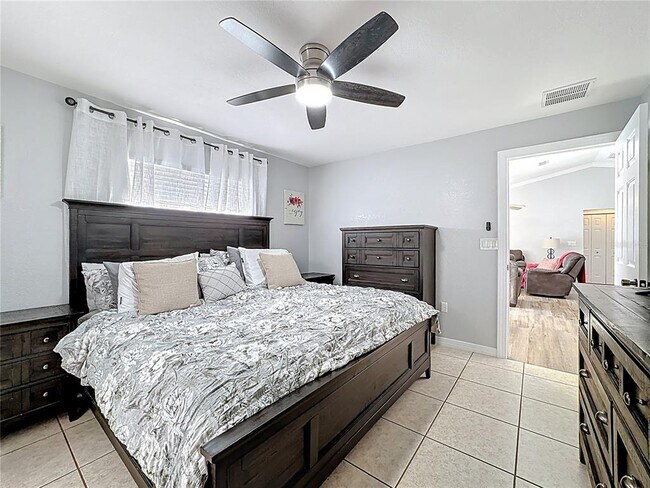 Building Photo - 203 Magellan Dr