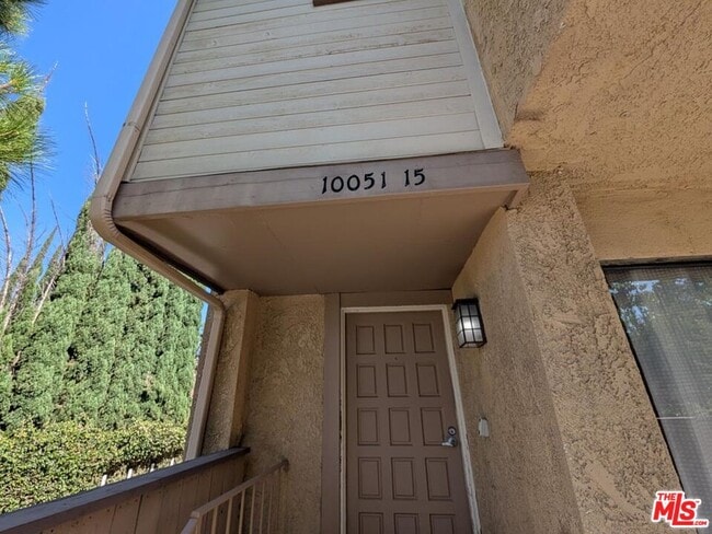Building Photo - 10051 Topanga Canyon Blvd