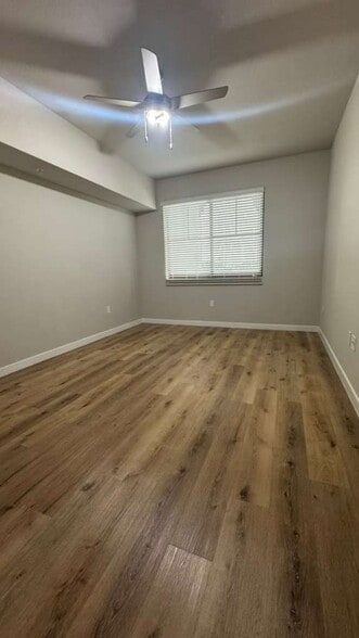 Building Photo - 9043 NW 174th St