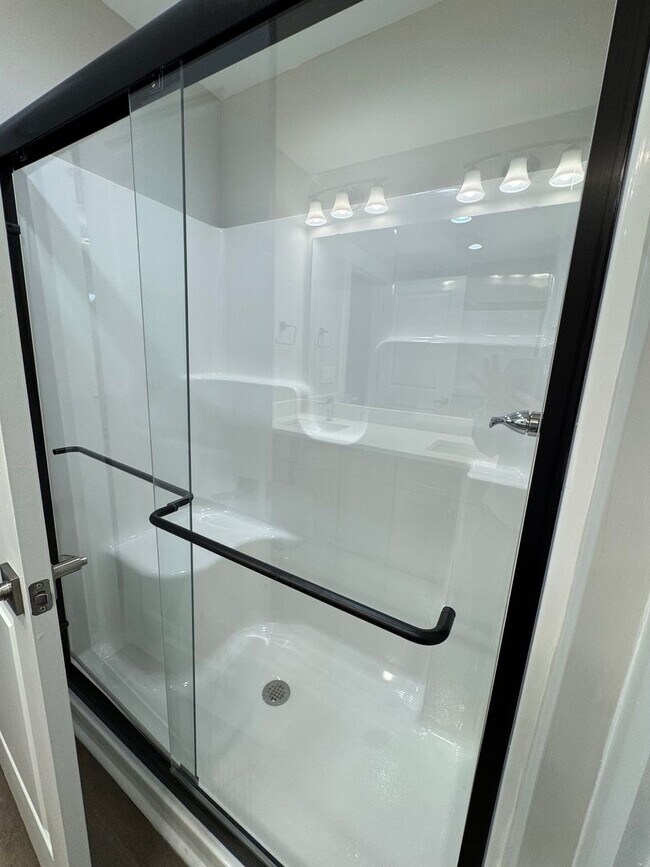 Building Photo - 135 Brawley Villas Pl