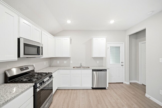Building Photo - 815 Jefferson Ave