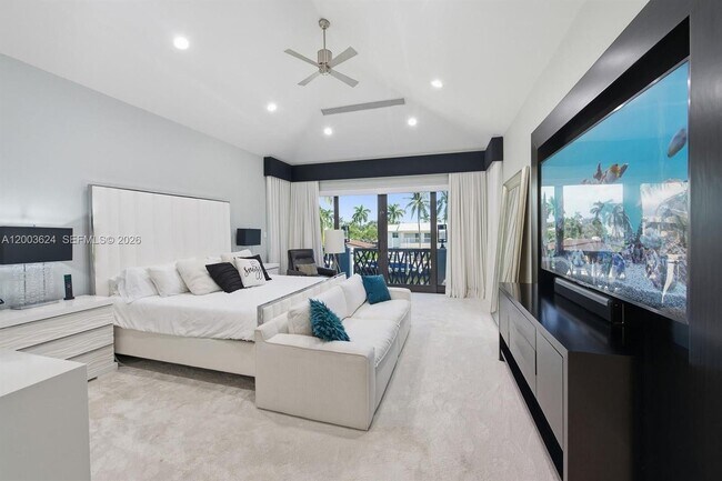 Building Photo - 720 Isle of Palms Dr