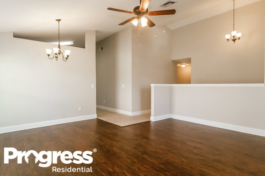 Building Photo - 1081 Sugarberry Trail