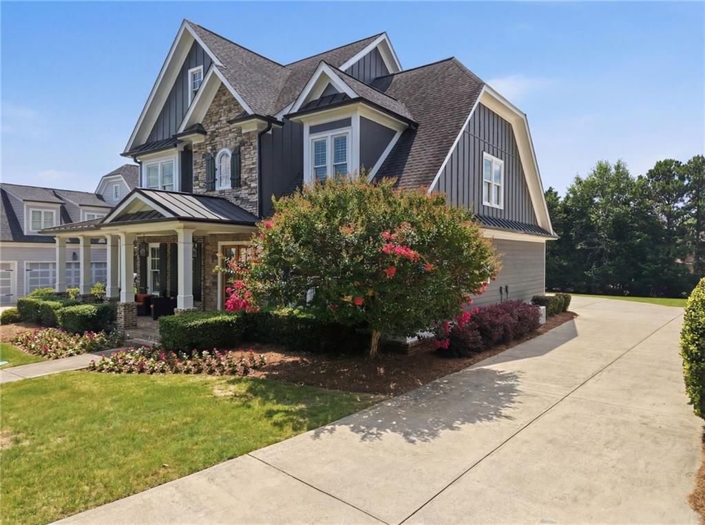 Building Photo - 5451 Autumn Flame Dr NE
