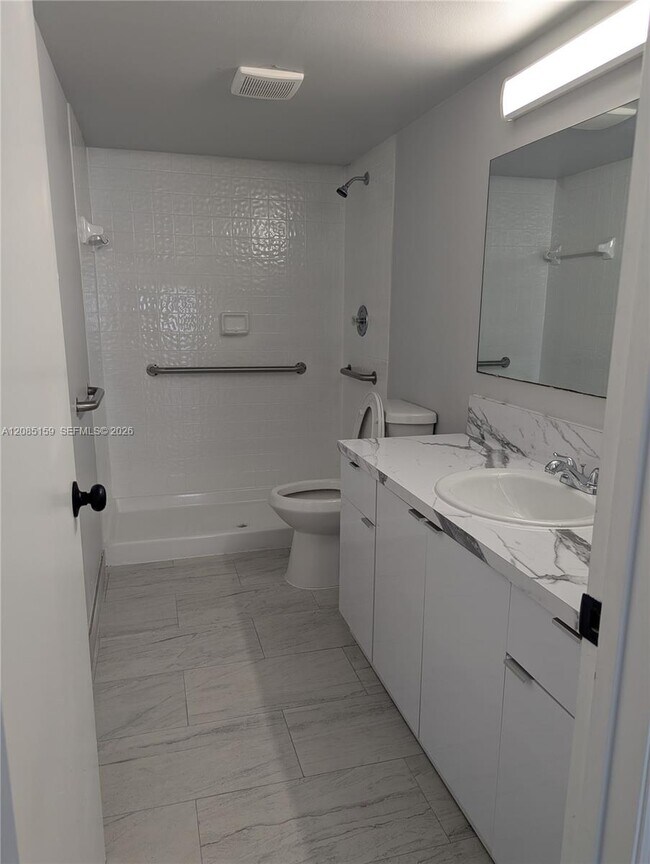 Building Photo - 2323 Linton Ridge Cir