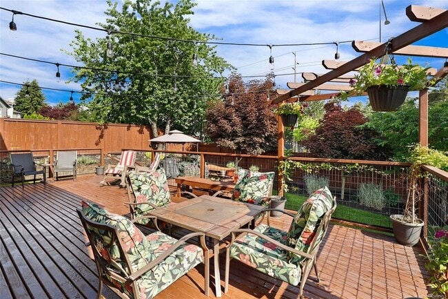 Building Photo - 24015 130th Ave SE