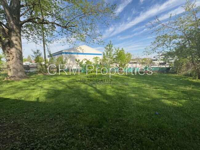 Building Photo - 5001 Arrowhead Blvd