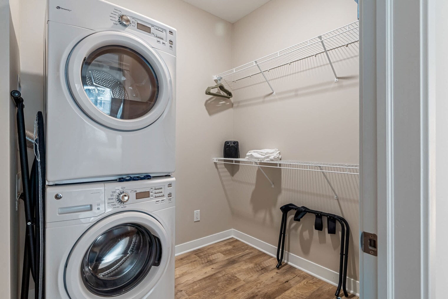 Building Photo - 501n N New Jersey St