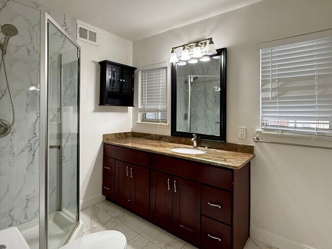 Building Photo - Remodeled 5 Bedroom 3 Bath Home in Desirable West San Jose Neighborhood