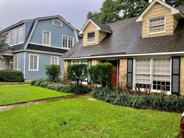 Building Photo - 11 S Monterey St