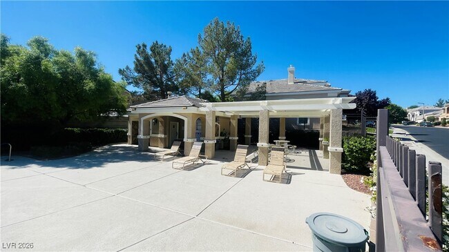 Building Photo - 10317 Forum Hills Pl