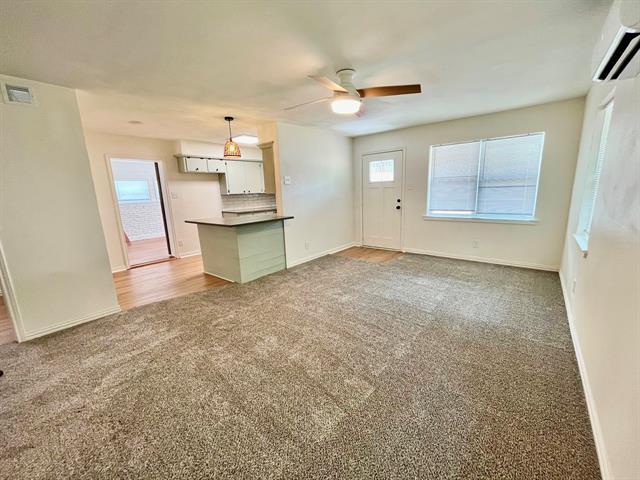 Building Photo - 513 Burgett St