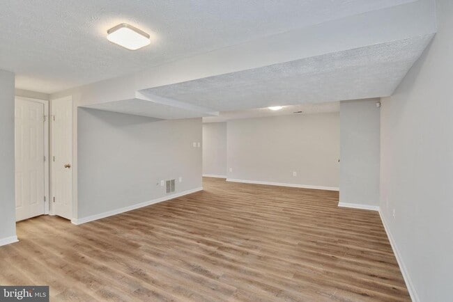 Building Photo - 6320 Departed Sunset Ln