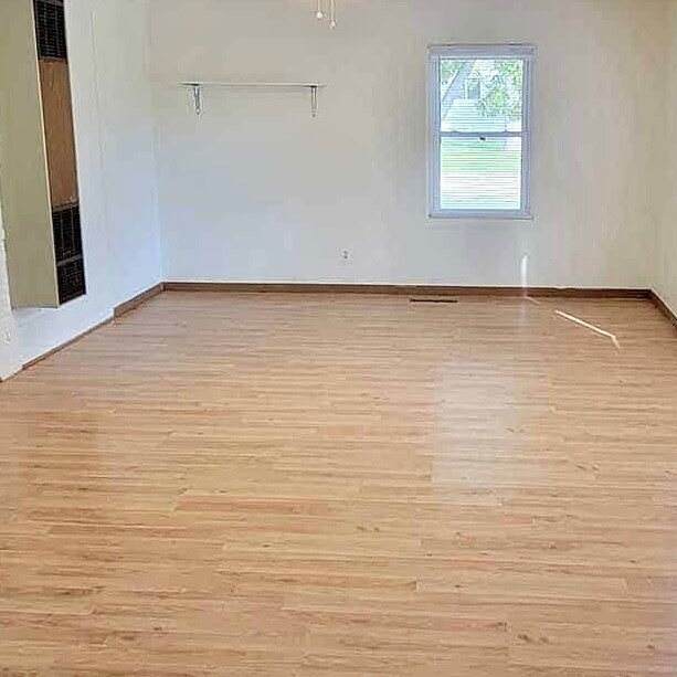 Building Photo - 2407 Carrelton Dr