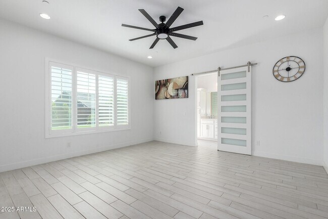 Building Photo - 12637 W Cassia Trail