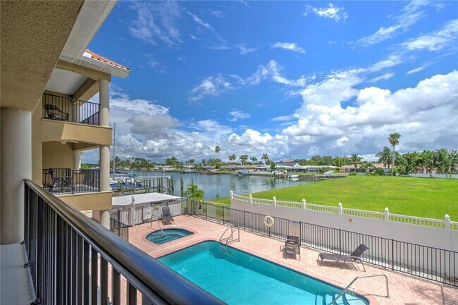 Building Photo - 300 Capri Blvd