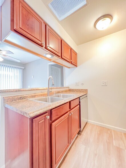 Building Photo - 4229 Dana Rd