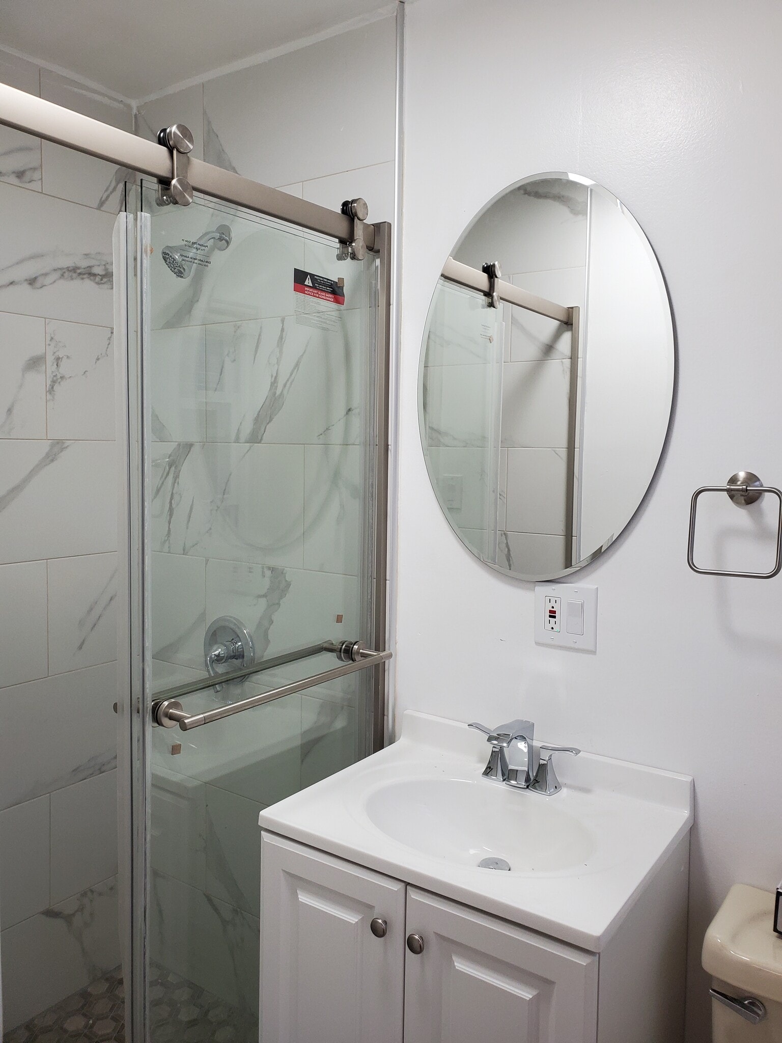 Bath room 2 - 3628 166th St