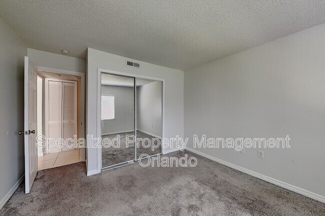 Building Photo - 310 Cherokee Ct