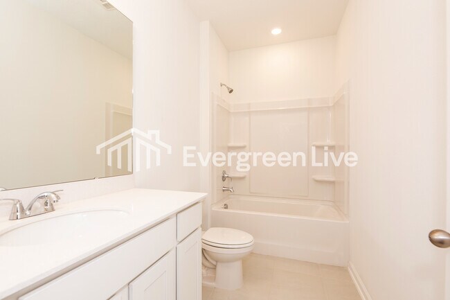 Building Photo - 3634 Belstead Wy