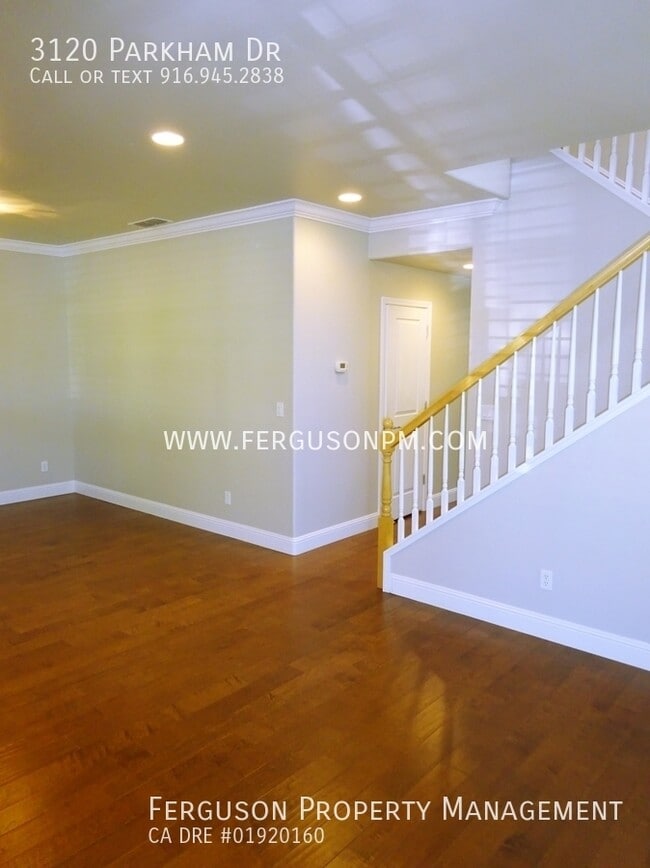 Building Photo - 3120 Parkham Dr